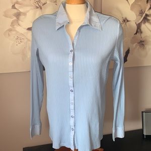 Thyme Maternity blue ladies XL button up top